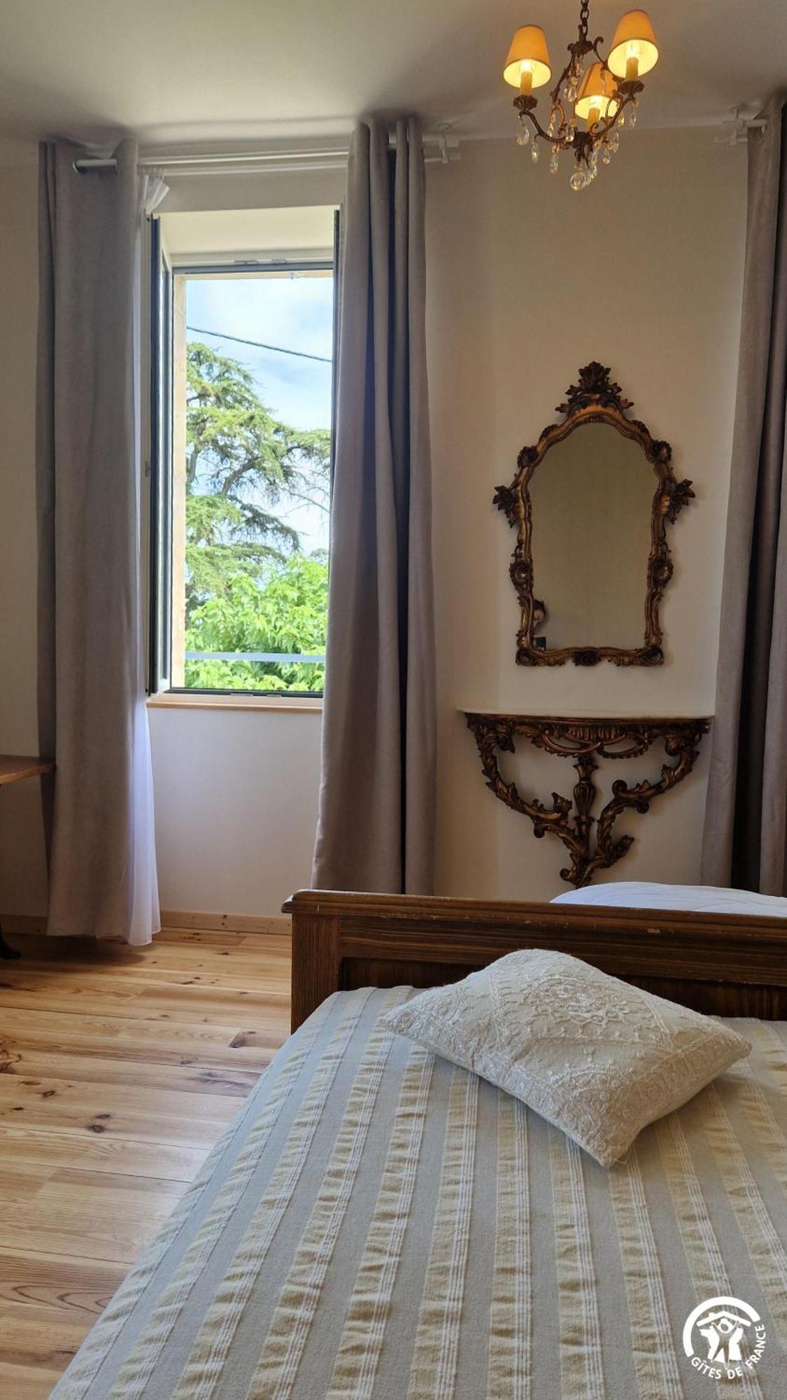 Aux Roses De Cedres Chambre Savane Salvagnac Экстерьер фото